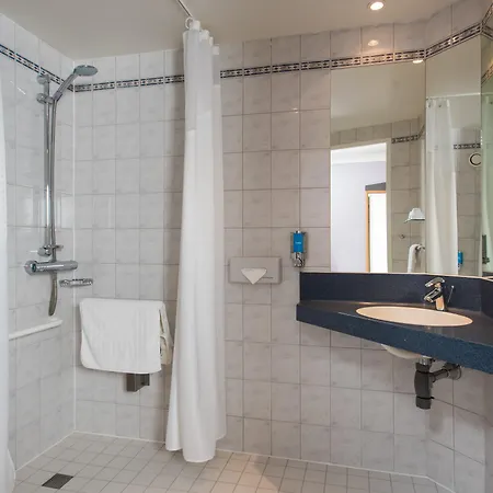 Express Bristol By Ihg Hotel