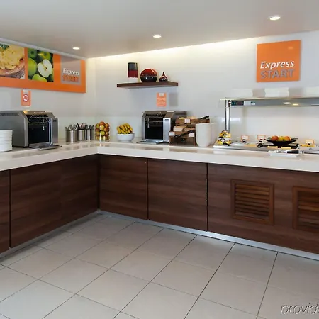 Hotel Express Bristol By Ihg Filton